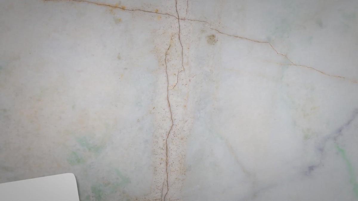 'Video thumbnail for 5 Principles Of Kitchen Decor, From Counter Tops To Cupboards'