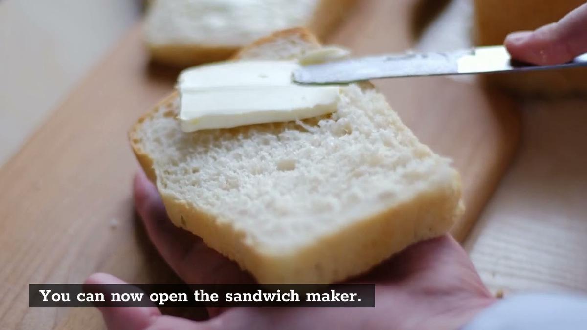 'Video thumbnail for The Best Guide to Using a Sandwich Maker (2021)'