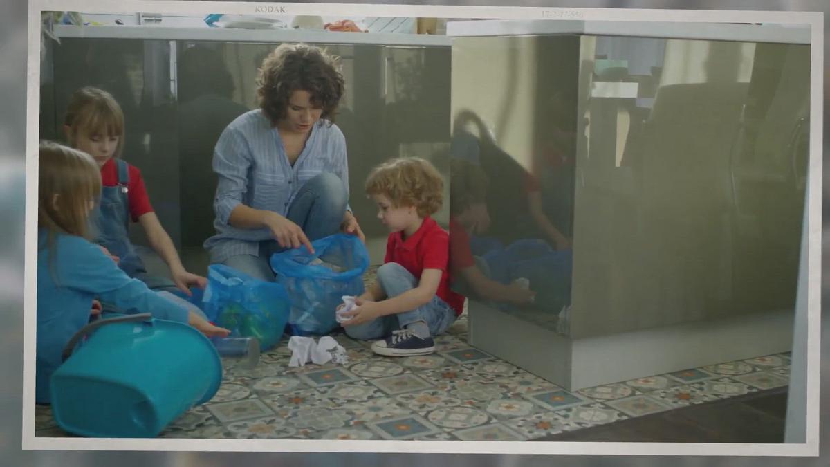 'Video thumbnail for 5 Reasons To Recycle'