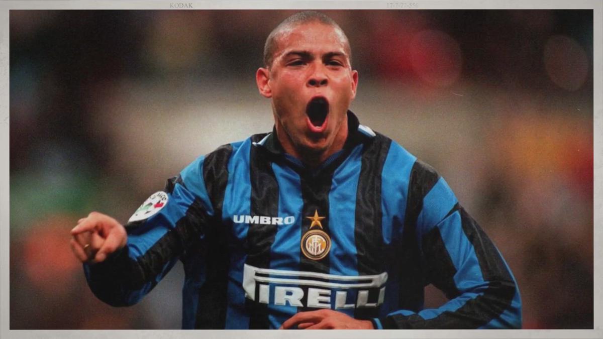 'Video thumbnail for Top 10 Greatest Strikers Of All Time'