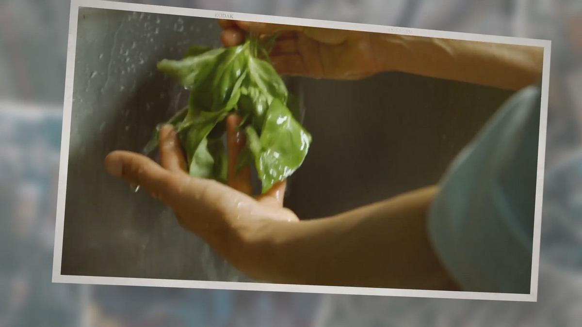 'Video thumbnail for 5 Herbs with Scientifically Proven Benefits'